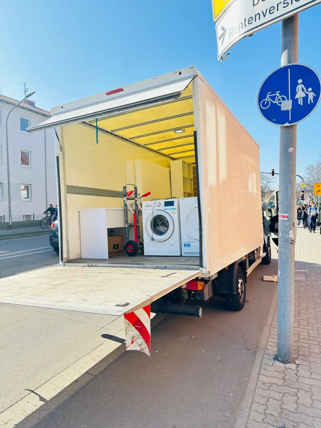 Google, NT Umzug ,Dienstleistung ,Laminat, Dielen, Reparaturarbeiten, PVC, Vinyl, Designbeläge, Linoleum, Silikon, Exzellenz, Kundenorientierung, Transparenz, Bodenleger, Reinigung, Trockenbau, Umzug