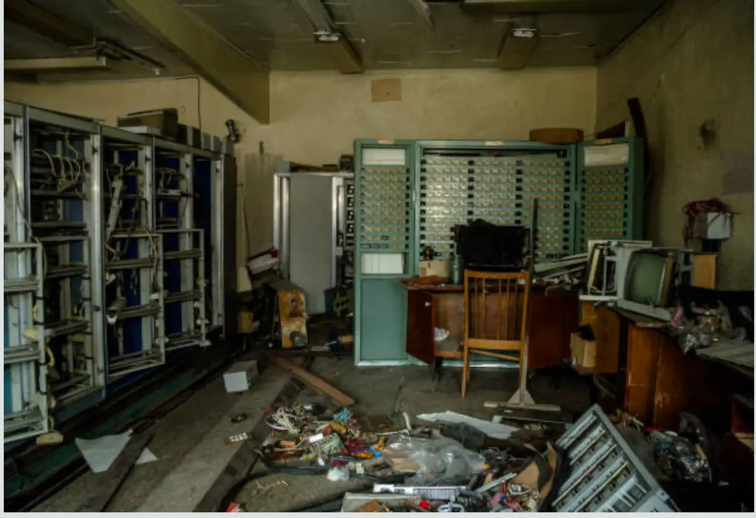 Google, NT Umzug ,Dienstleistung ,Laminat, Dielen, Reparaturarbeiten, PVC, Vinyl, Designbeläge, Linoleum, Silikon, Exzellenz, Kundenorientierung, Transparenz, Bodenleger, Reinigung, Trockenbau, Umzug